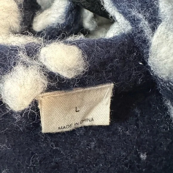 Anthropologie sleeping in snow cardigan, size large - Picture 16 of 17